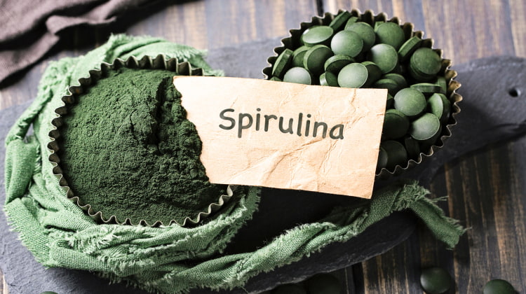 spirulina benefits for hair